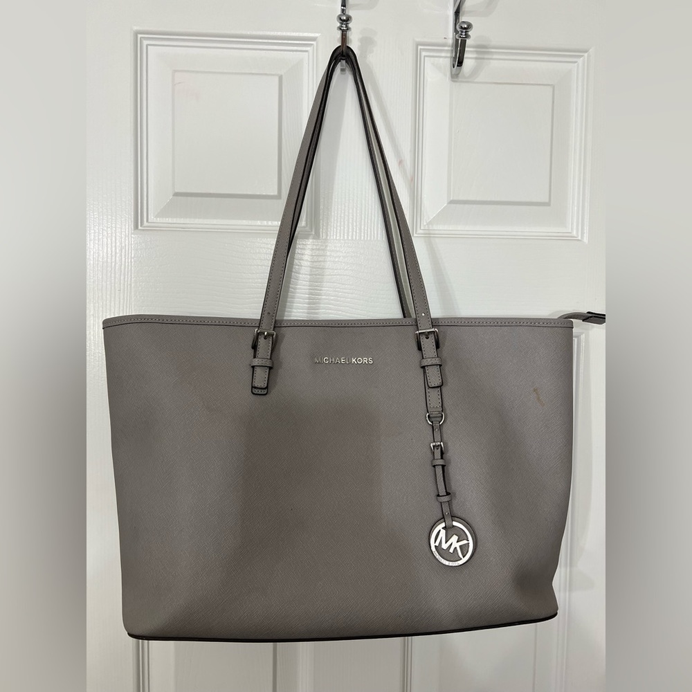 Michael Kors Tote Grey